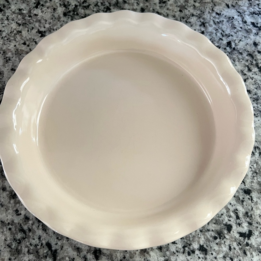 **RESERVED**Paula Deen Pie Dish